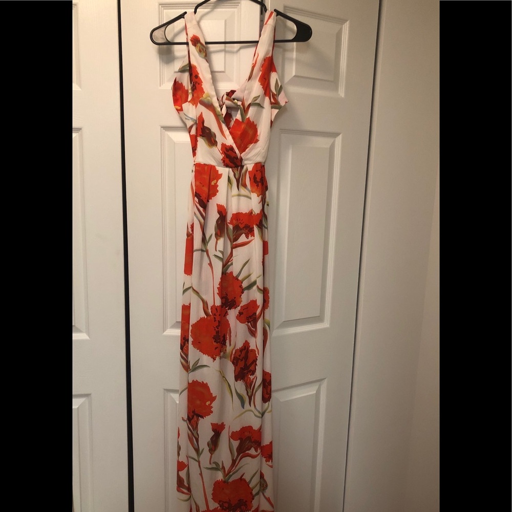 Floral floor length dress - size medium